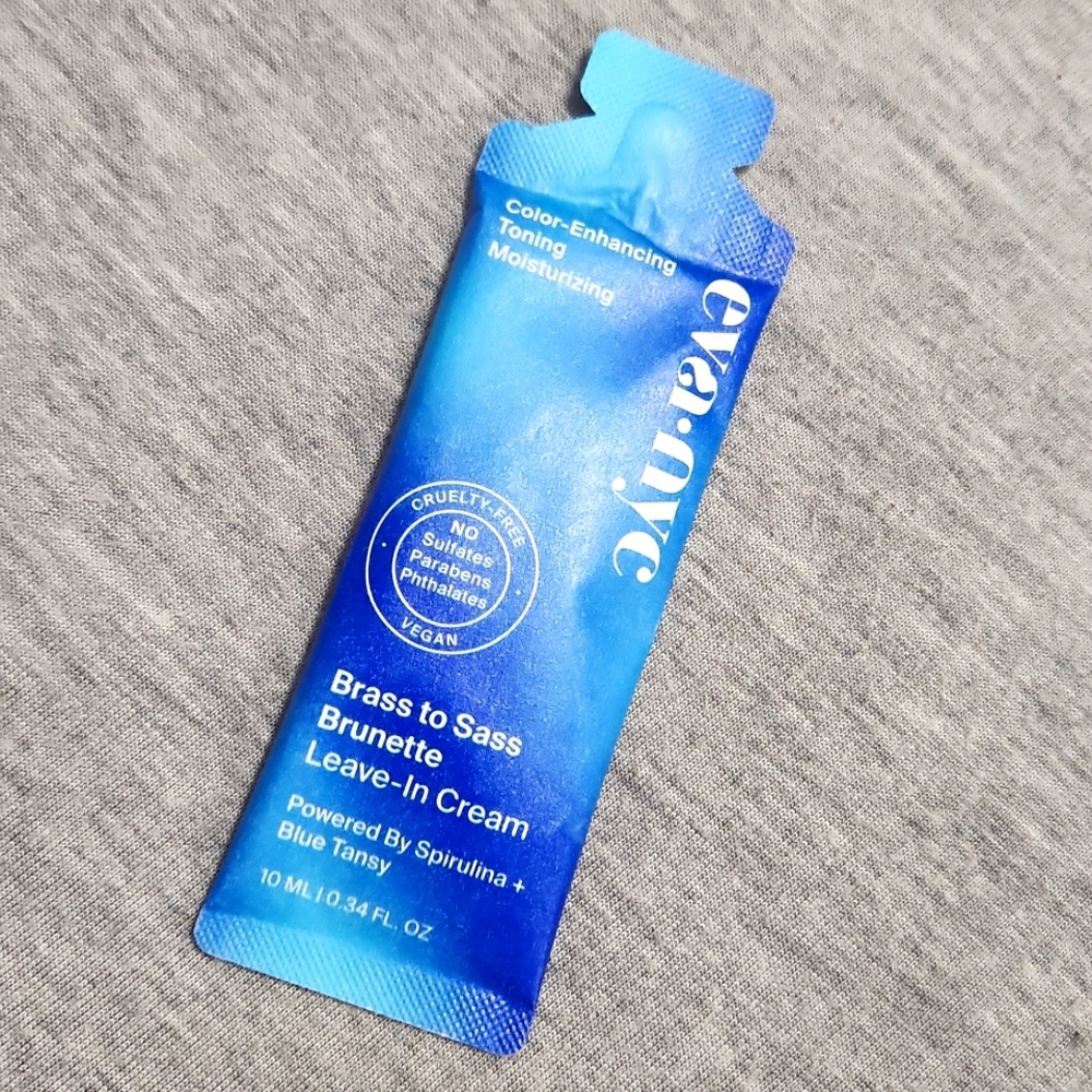 🔴 🆓️ FREE* Eva NYC Brass to Sass Brunet Blue Leave in Cream Conditioner 🔴